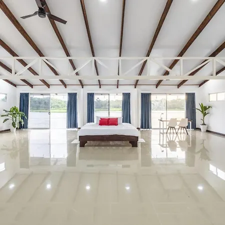 The Babylon Suite Tortuguero Exterior photo
